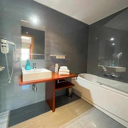Marina Apartment *
